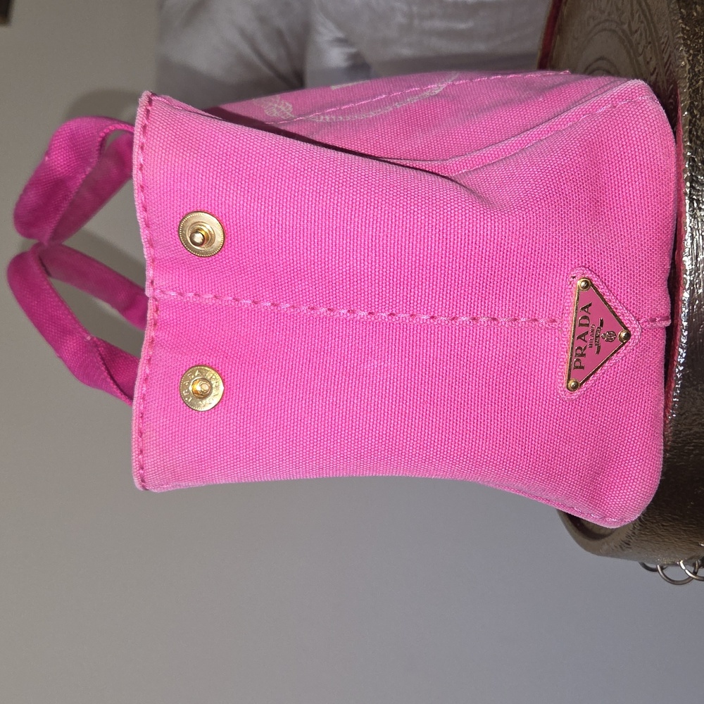PRADA Signature Canapa Pink Tote Bag - Picture 4 of 17